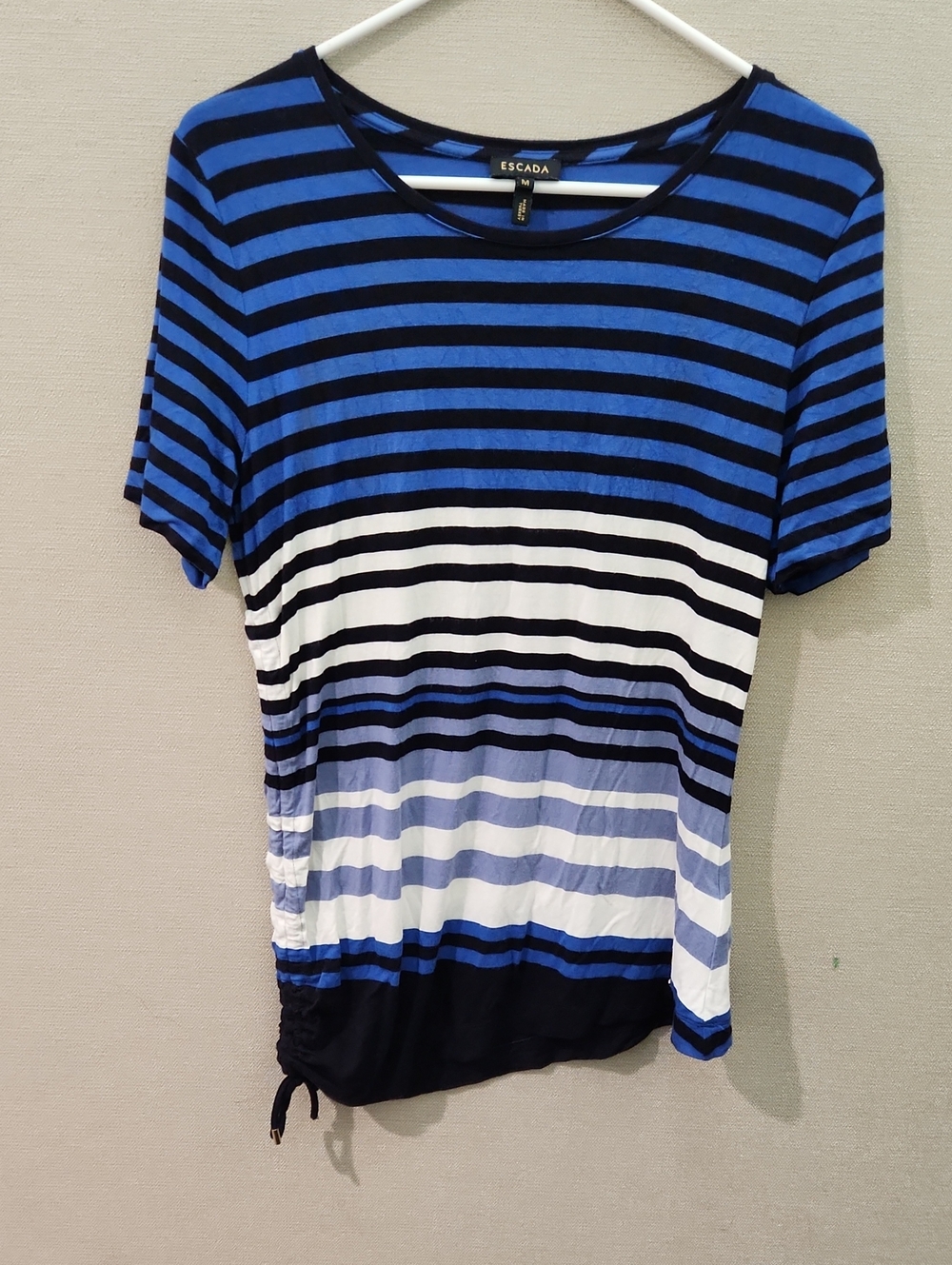 Escada Short Sleeve Top Size Medium